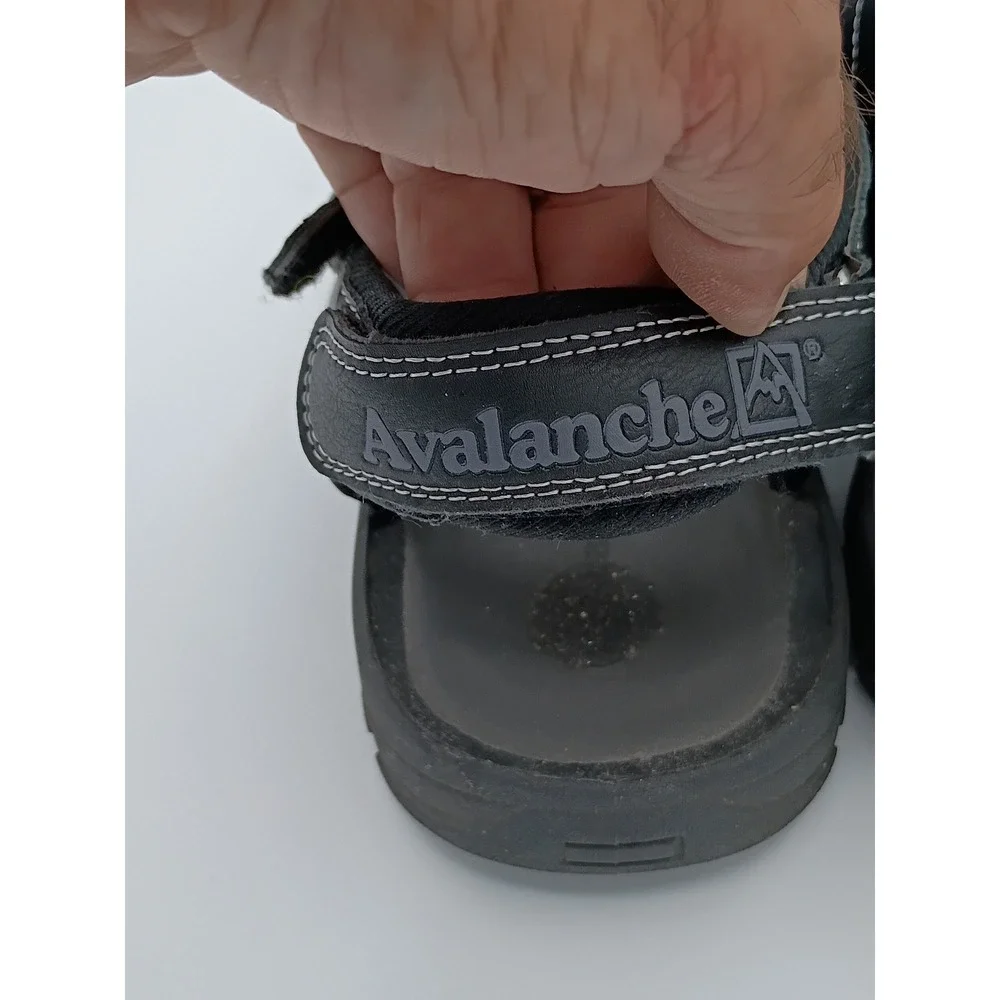 Avalanche Mens Fisherman Sandals Black 9.5 Closed Toe Bungee Strap